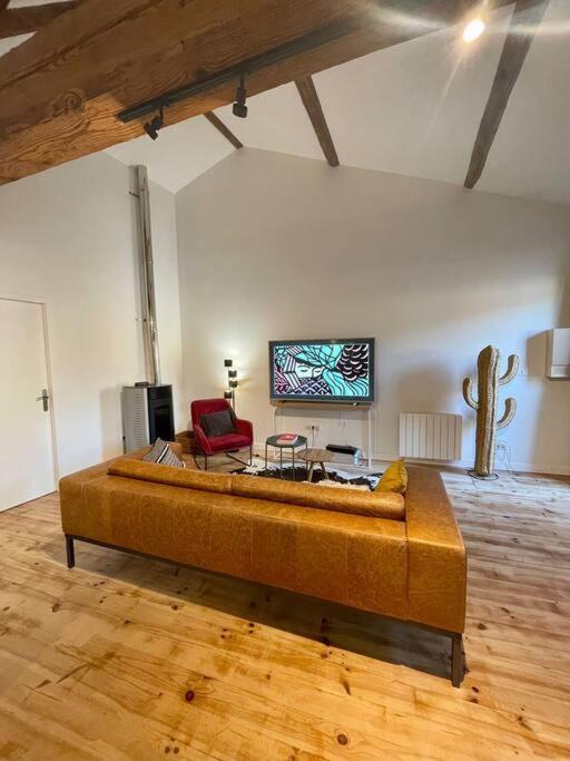Apartment La Madigniere En Beaujolais Pierres Dorees